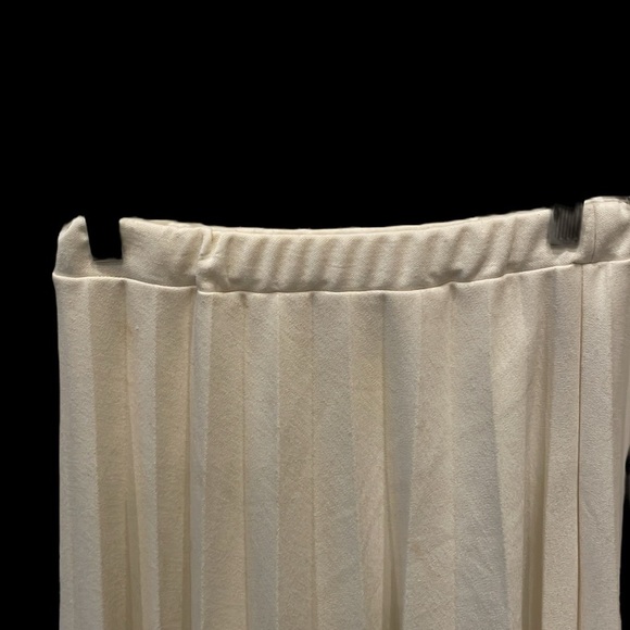 Vintage Pleated Midi Skirt Ivory - Picture 2 of 6
